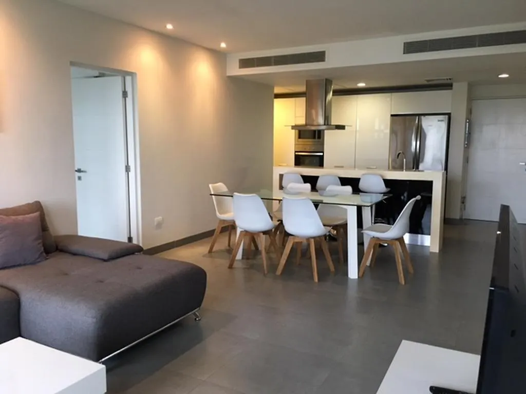 아파트 Family Getaway At Nick Price Residences 신데 델 카르멘