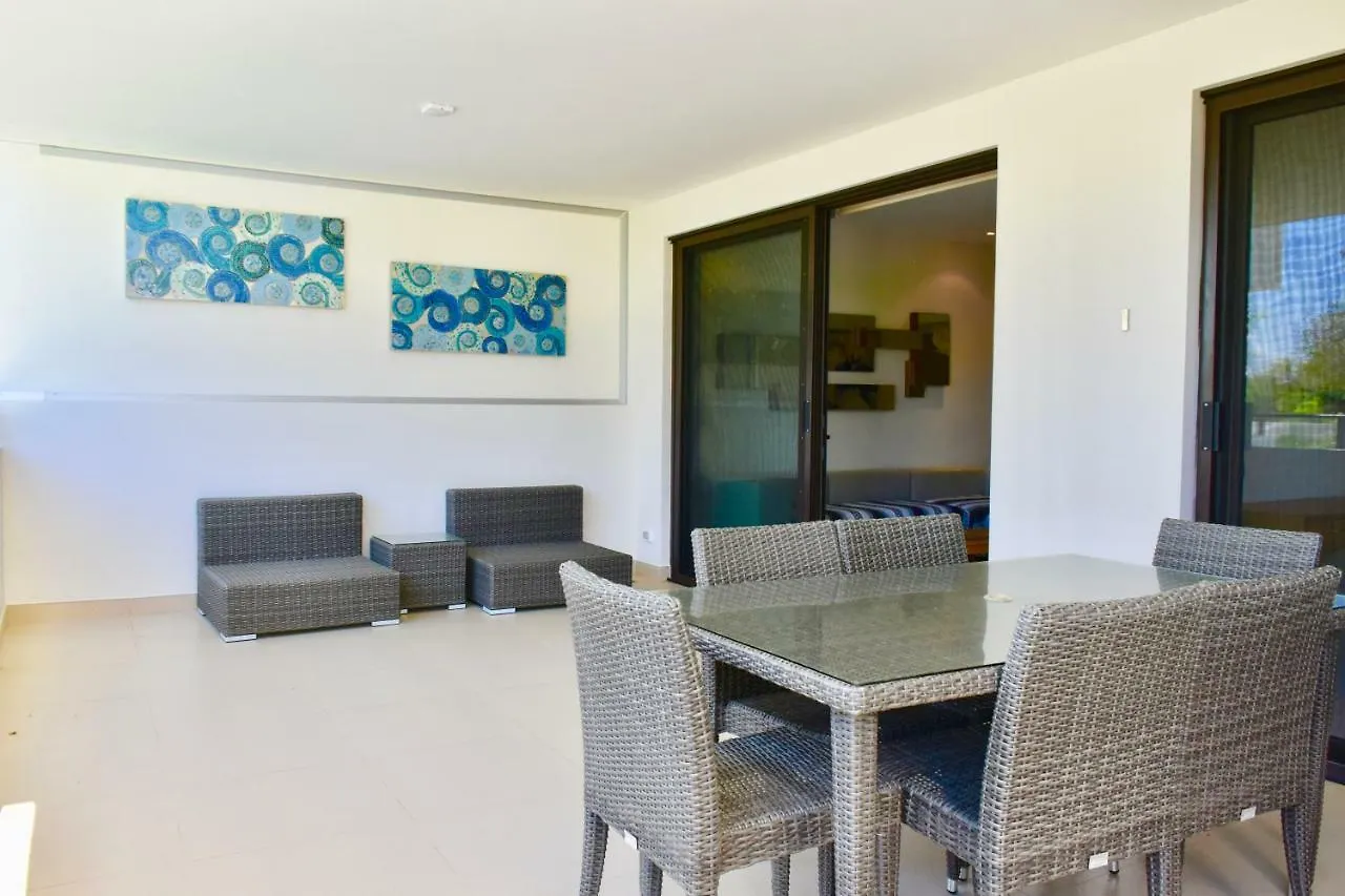 아파트 Family Getaway At Nick Price Residences 신데 델 카르멘