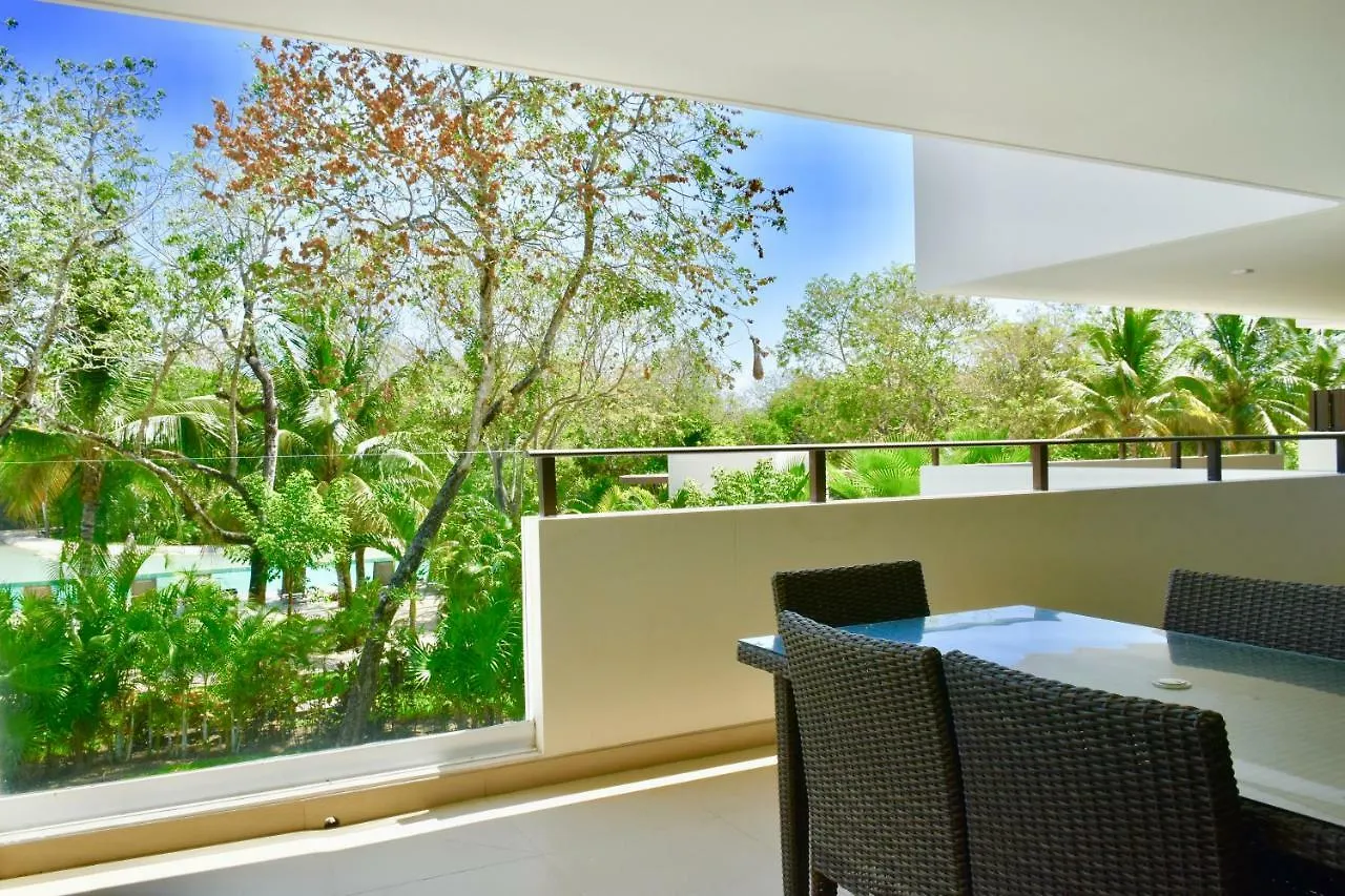 Family Getaway At Nick Price Residences Lägenhet Playa del Carmen