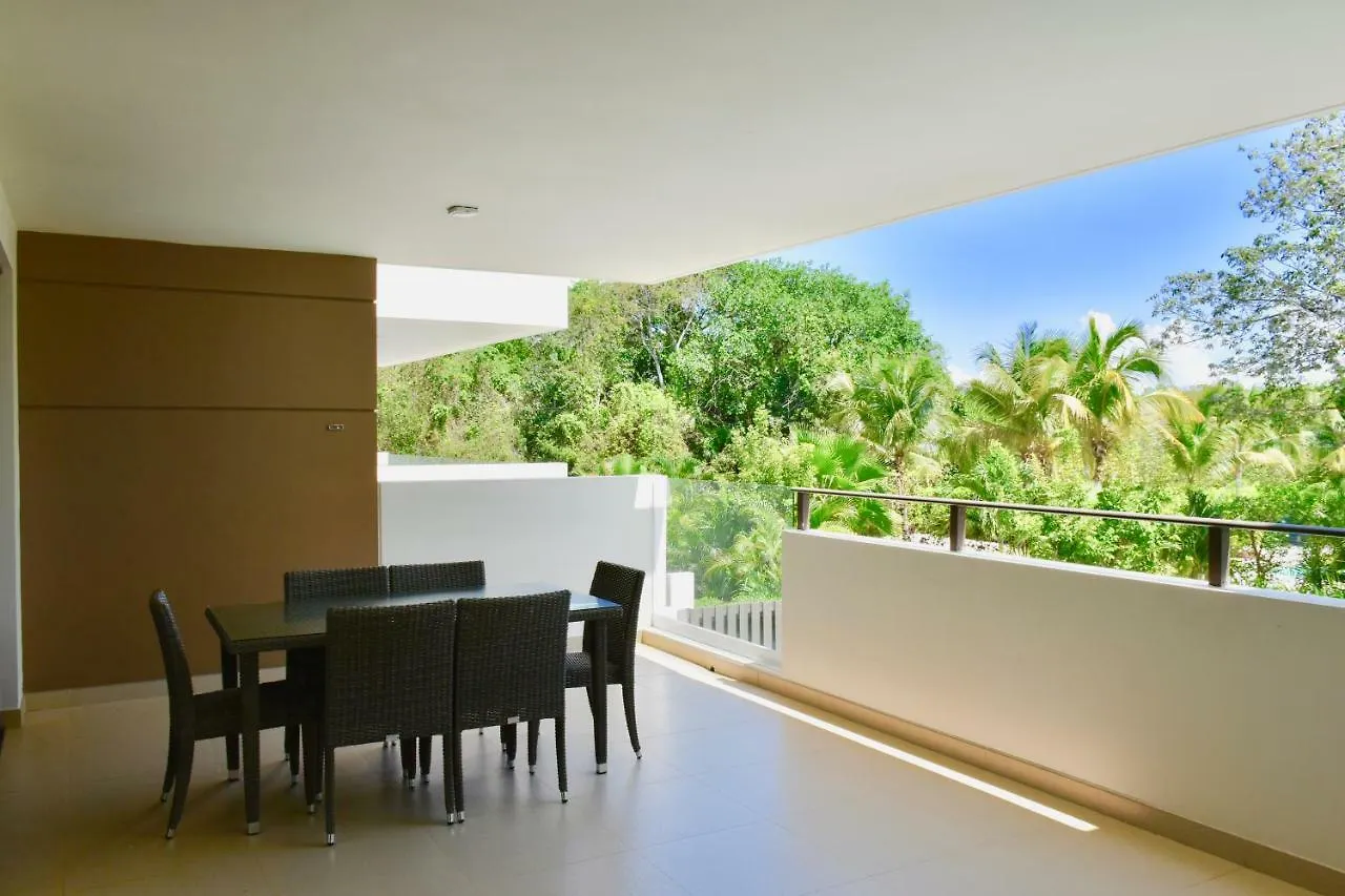 Family Getaway At Nick Price Residences 0*, Playa del Carmen